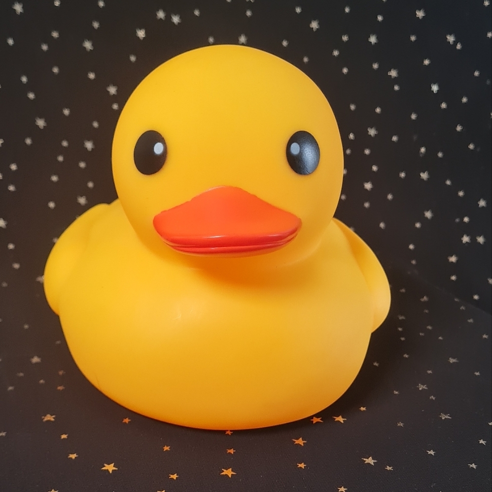 GIANT Rubber Duck Toy Duck Duck Jeep - Picture 1 of 5